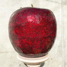 画像をギャラリービューアに読み込む, 毒リンゴ アートオブジェ 中 インテリア りんご 店舗 開店祝い 大型 贈り物 高級 置物 FRP300
